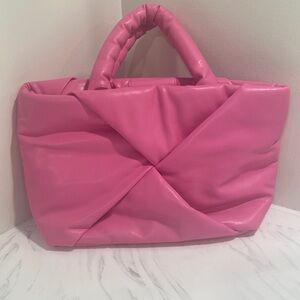 NWOT A New Day quilted bag